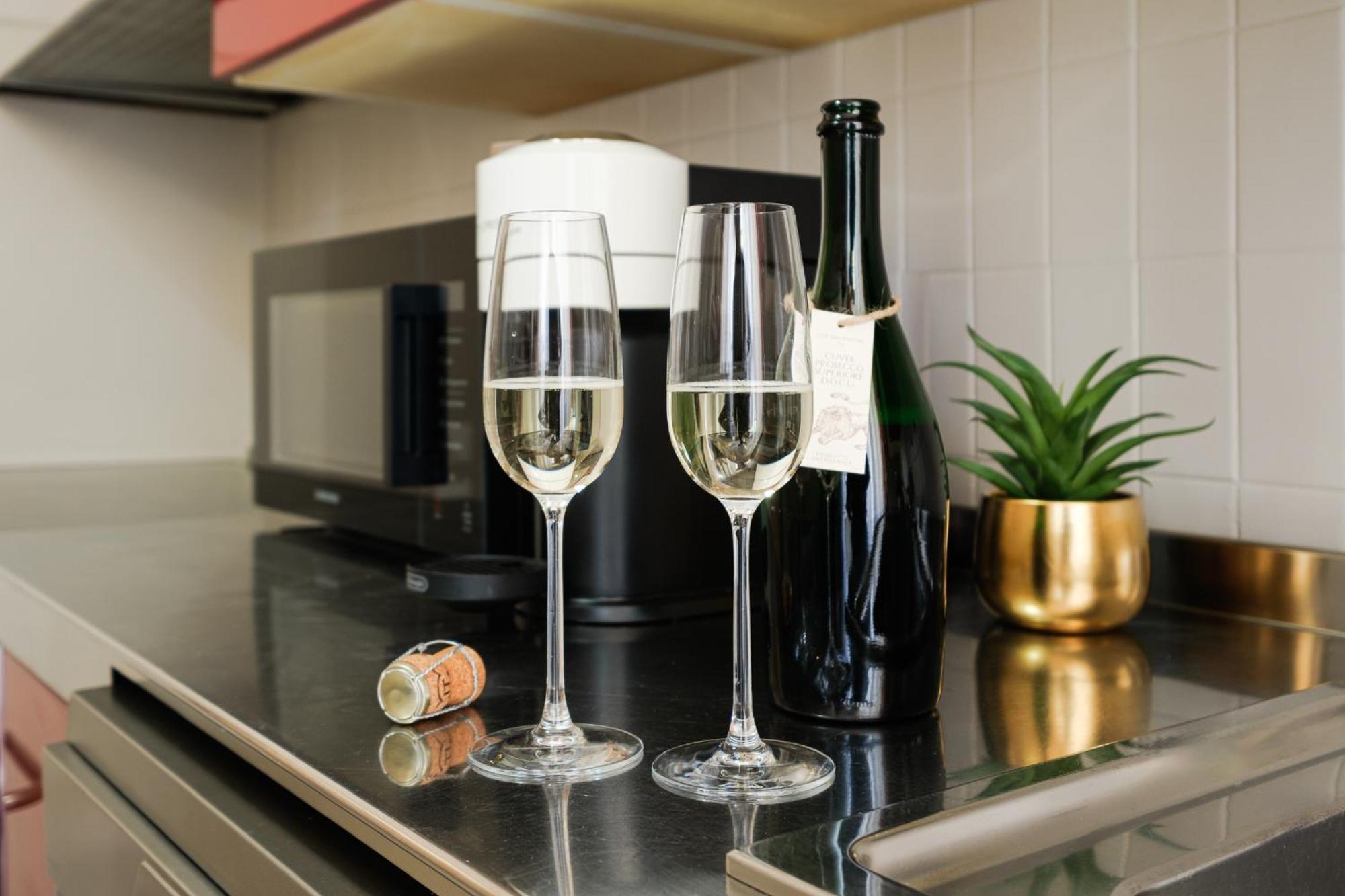 Padova Lux Station Apartment ภายนอก รูปภาพ
