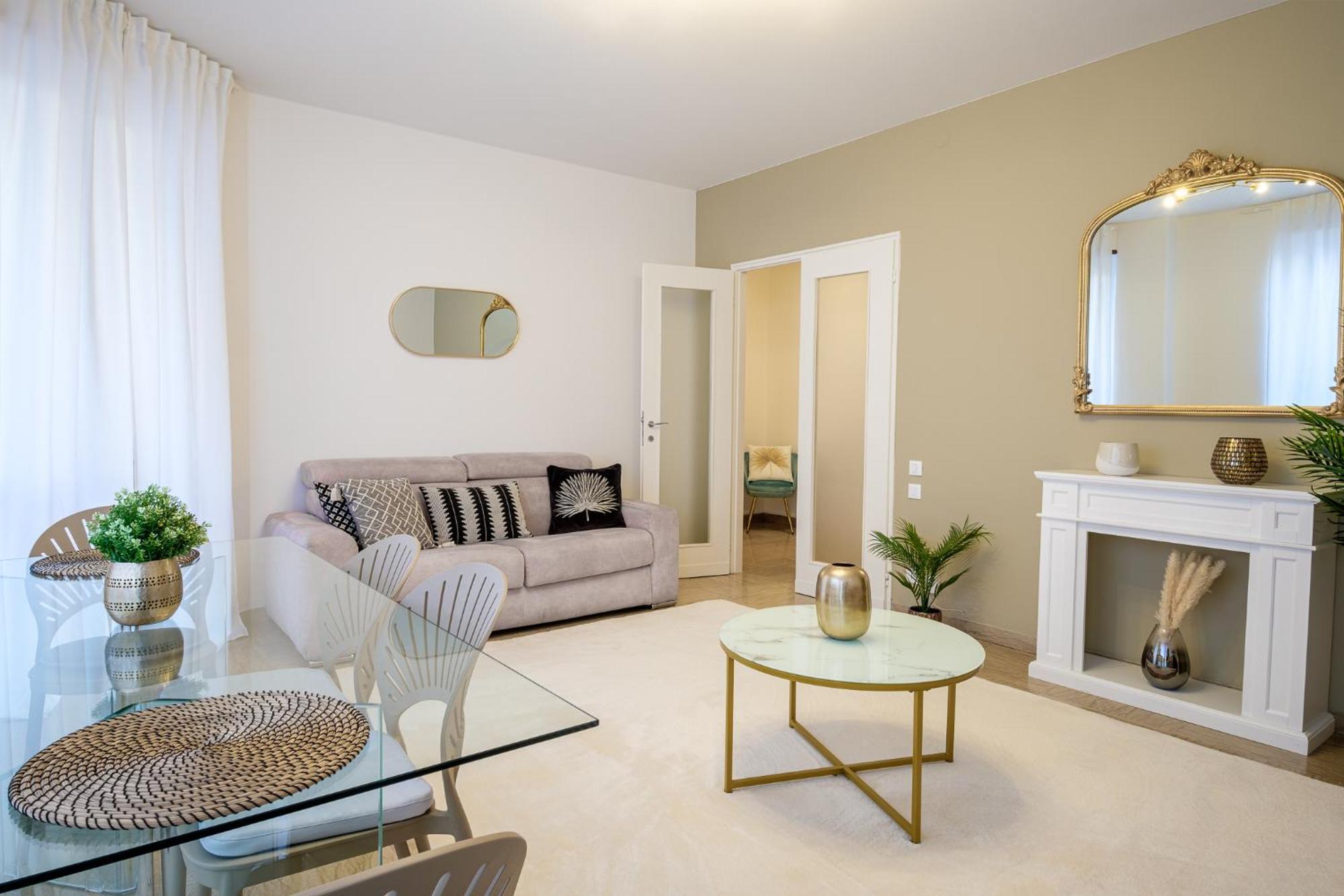 Padova Lux Station Apartment ภายนอก รูปภาพ